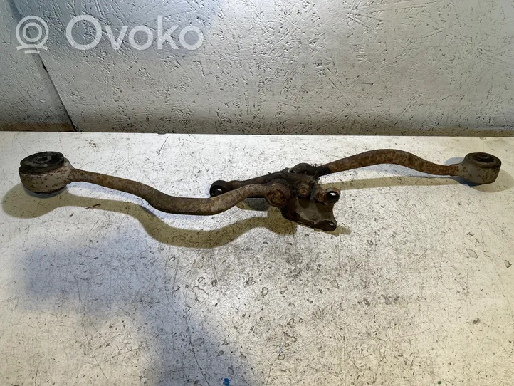 BMW 5 E28 Front lower control arm/wishbone 