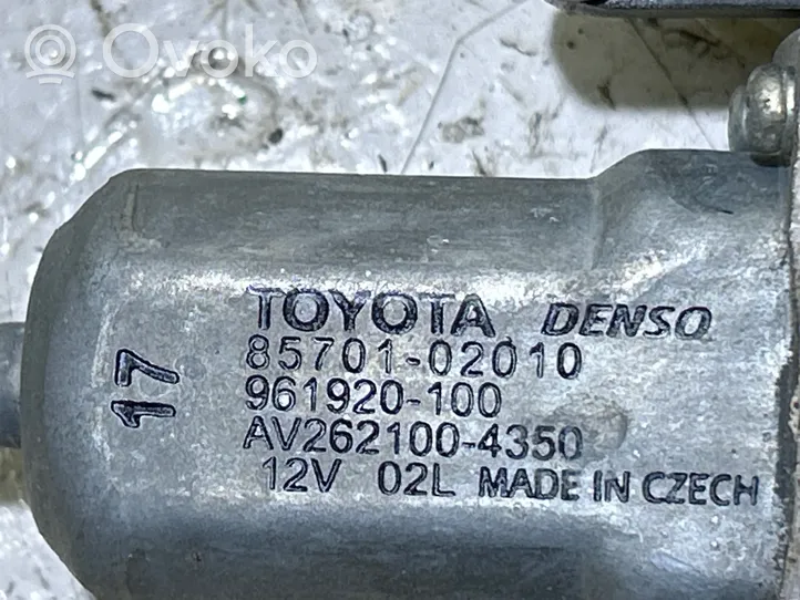 Toyota Avensis T270 Etuoven ikkunan nostomoottori 8570102010