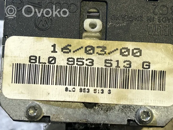 Audi TT Mk1 Pyyhkimen/suuntavilkun vipukytkin 8L0953513G