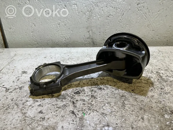 Dodge VAN RAM Piston with connecting rod 