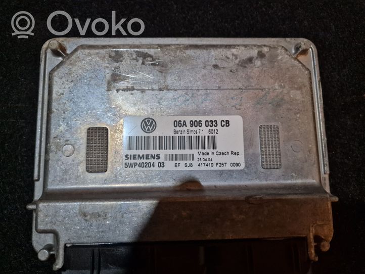 Volkswagen Golf V Sterownik / Moduł ECU 06A906033CB