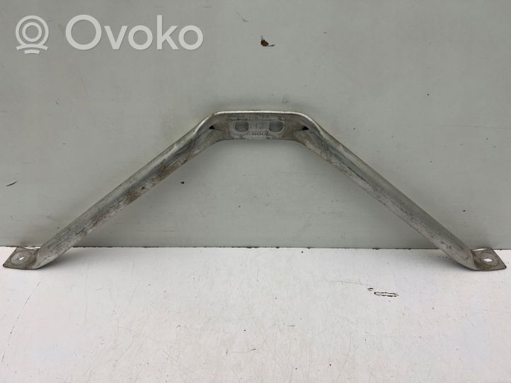 BMW 3 G20 G21 Kita variklio skyriaus detalė 7422292