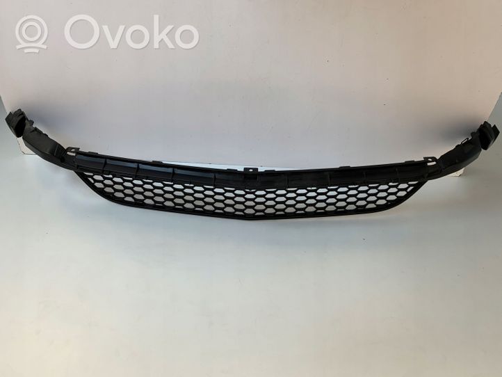 Mercedes-Benz SLK R172 Grille inférieure de pare-chocs avant 