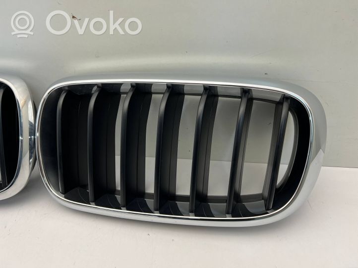 BMW X5 F15 Grille calandre supérieure de pare-chocs avant 7294486