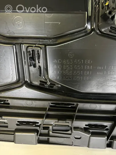 Audi SQ7 Etupuskurin ylempi jäähdytinsäleikkö 4m0853651