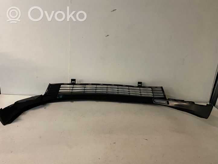 Toyota Highlander XU50 Paraurti anteriore 521290E040