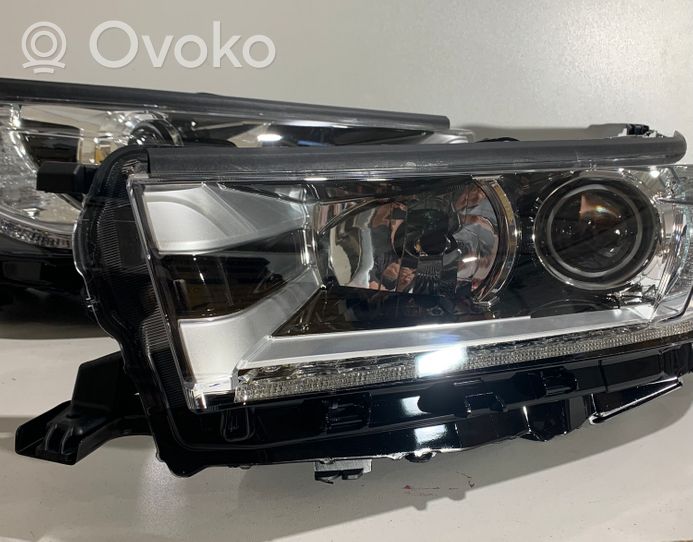 Toyota Highlander XU50 Set di fari/fanali 