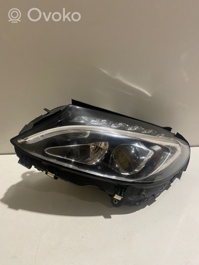 Mercedes-Benz C W205 Lampa przednia A2059069404