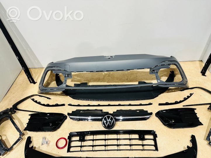 Volkswagen Golf VIII Bumpers kit 