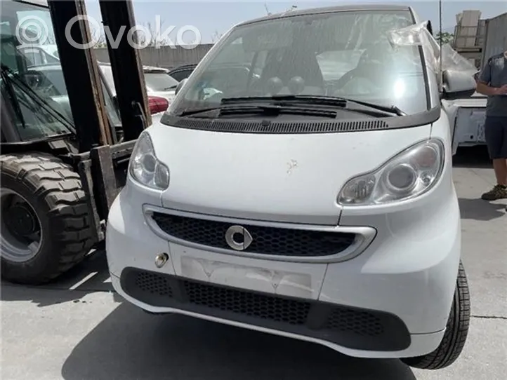 Smart ForTwo III C453 Boucle de ceinture de sécurité avant 