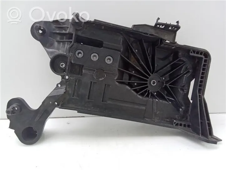 Volkswagen Golf VIII Support batterie 5wa915331