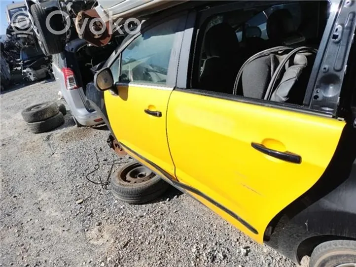 Peugeot 5008 Joint en caoutchouc de porte arrière 