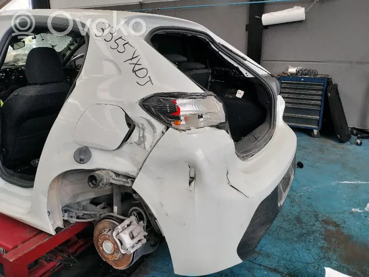 Peugeot 208 Serbatoio del carburante 