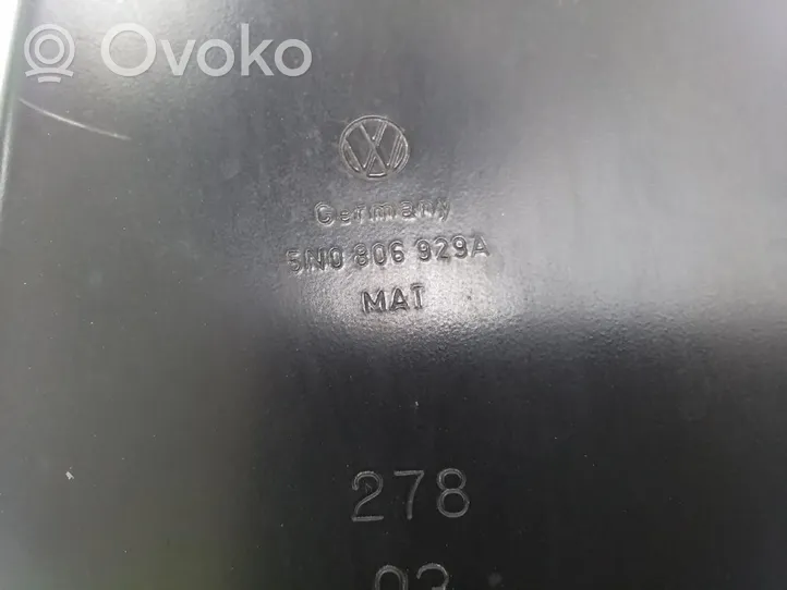 Volkswagen Tiguan Uchwyt / Mocowanie chłodnicy 5N0806929A