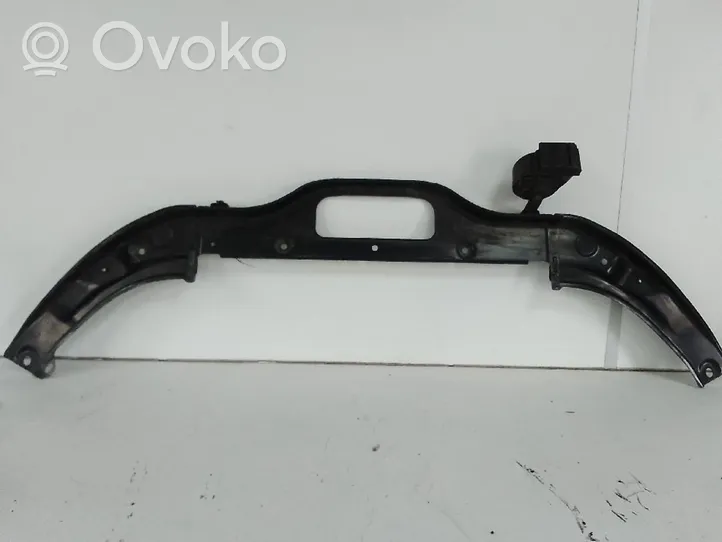 Mazda CX-5 Support de radiateur sur cadre face avant SINREFERENCIA