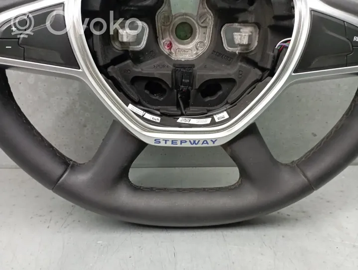 Dacia Duster II Steering wheel 