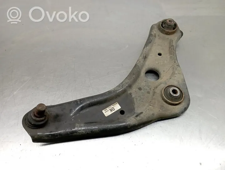 Nissan Qashqai Triangle bras de suspension inférieur avant 