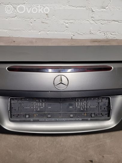 Mercedes-Benz E C207 W207 Задняя крышка (багажника) 