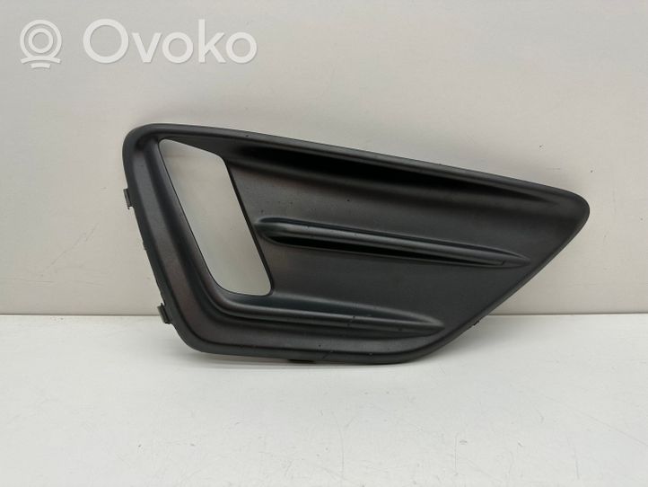 Volvo XC60 Moldura/rejilla de la luz antiniebla delantera 31383121