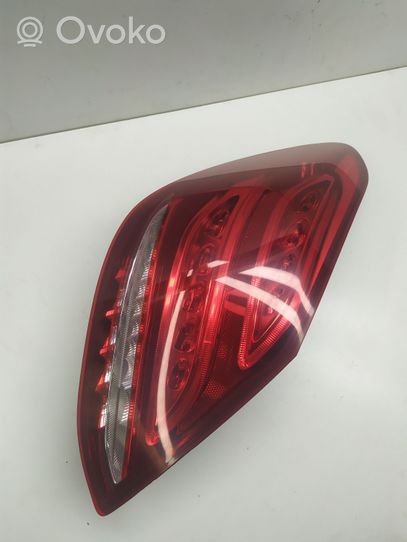 Mercedes-Benz C W205 Lampa tylna A2059061357