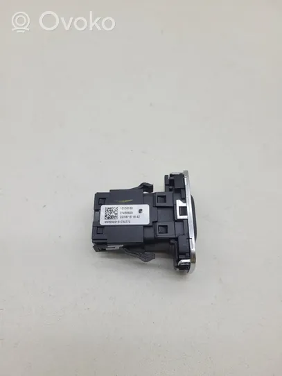 Volvo V40 Interruttore a pulsante start e stop motore 31456645