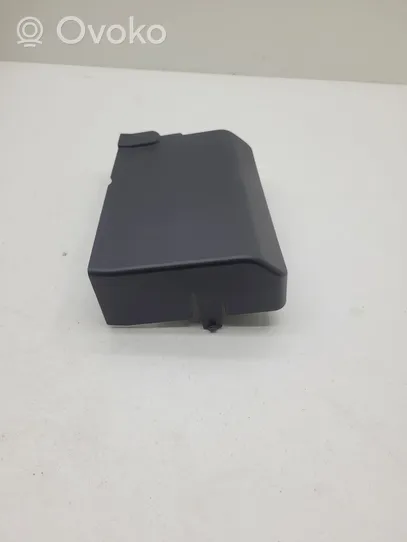 Volvo V40 Couvercle de boîtier de batterie 31328974