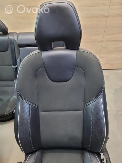 Volvo V40 Kit intérieur 