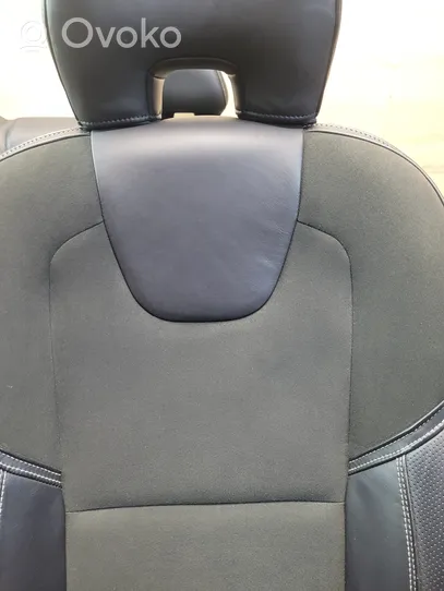 Volvo V40 Kit intérieur 