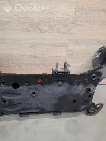 Volvo V40 Sottotelaio anteriore 3089580