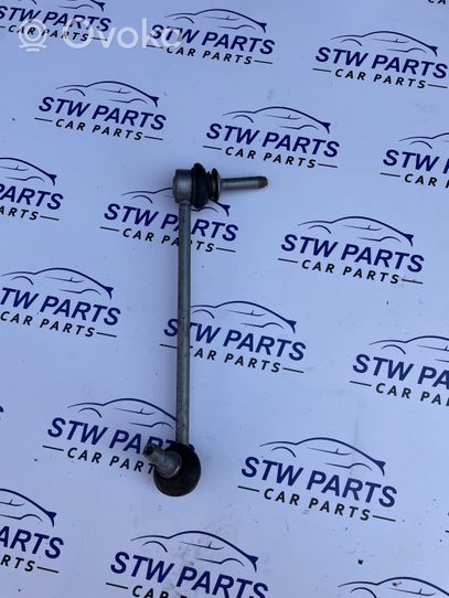 BMW 5 G30 G31 Priekinė stabilizatoriaus traukė 13339715