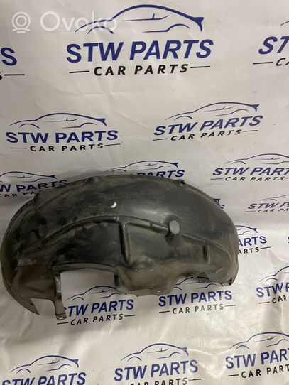 BMW M3 F80 Rivestimento paraspruzzi parafango posteriore 8055729