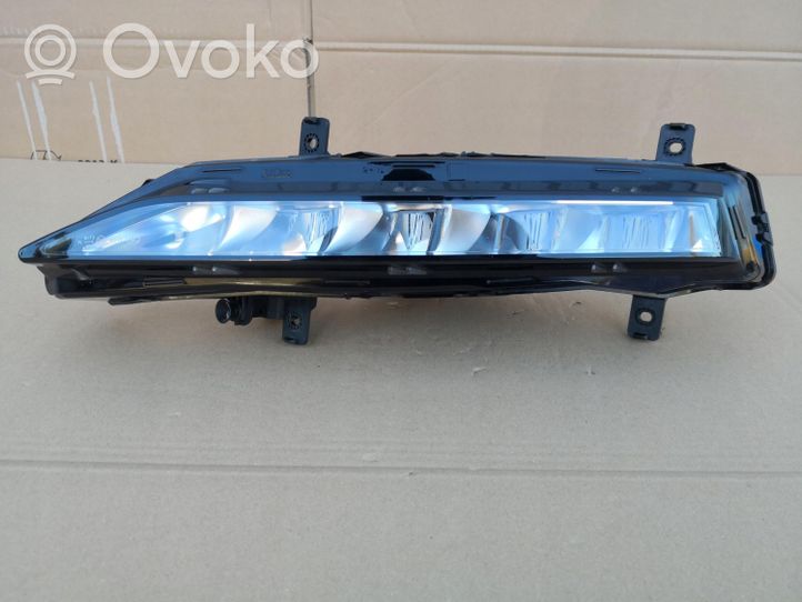 Skoda Fabia Mk3 (NJ) Phare de jour LED 3V0941699B 3V0.941.699.B 