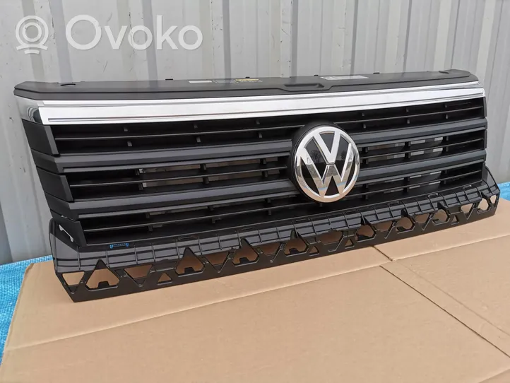 Volkswagen Crafter Etupuskurin ylempi jäähdytinsäleikkö 7C0853653J