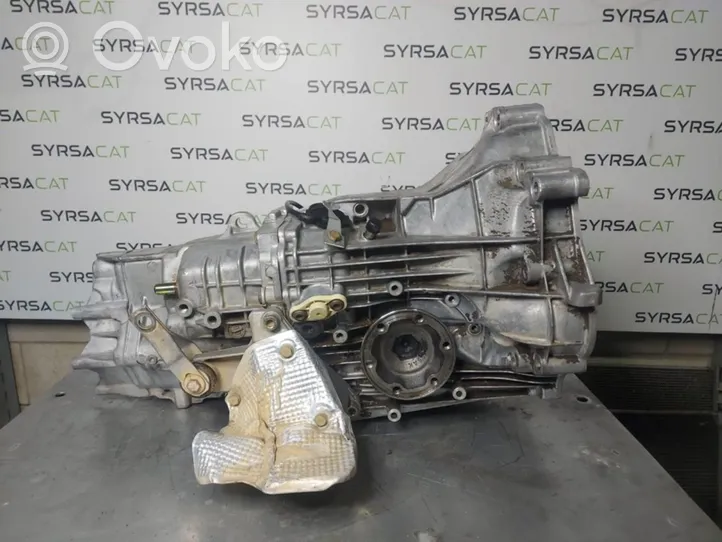 Audi A4 S4 B5 8D Mechaninė 5 pavarų dėžė DVX