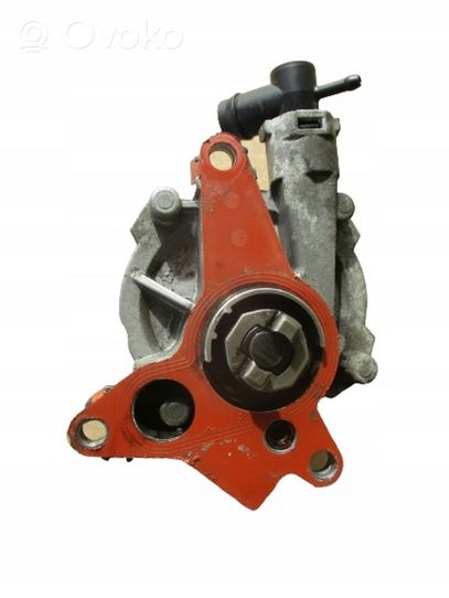 Opel Vivaro Vacuum pump 146503760R