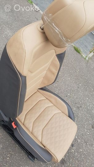 Volkswagen Touareg III Asiento delantero del conductor 