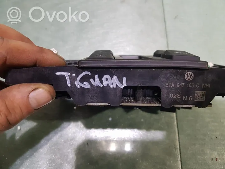 Volkswagen Tiguan Apšvietimo konsolės apdaila 5TA947105C