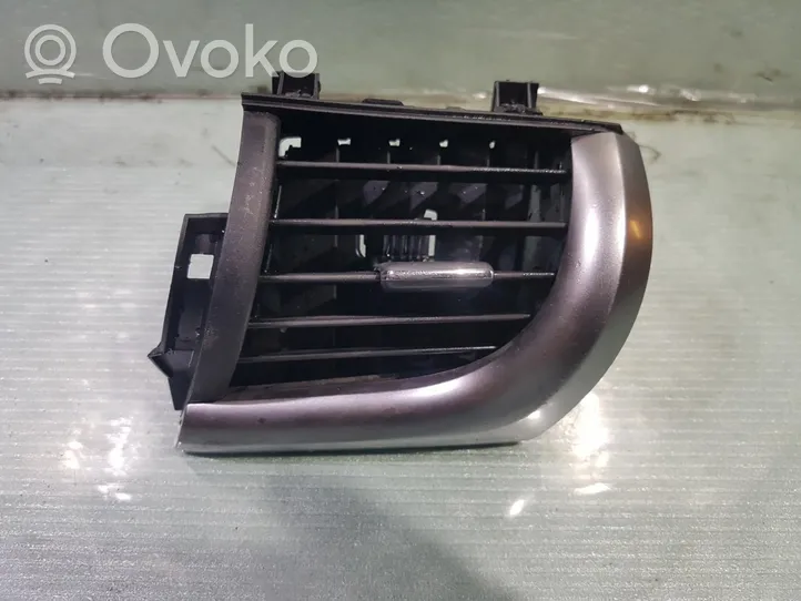 Toyota Corolla E110 Copertura griglia di ventilazione laterale cruscotto 