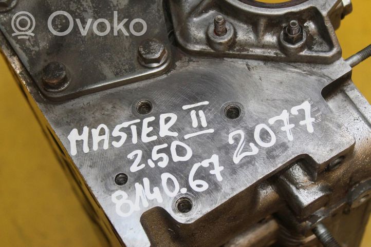 Renault Master II Culasse moteur 