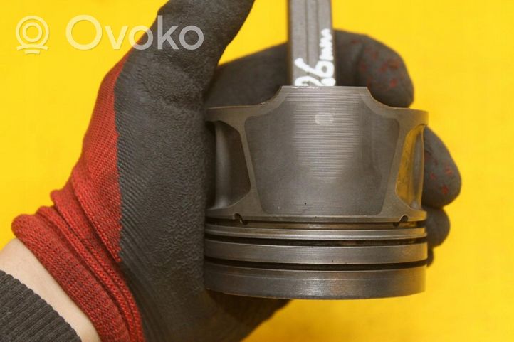 Nissan Qashqai Piston avec bielle 