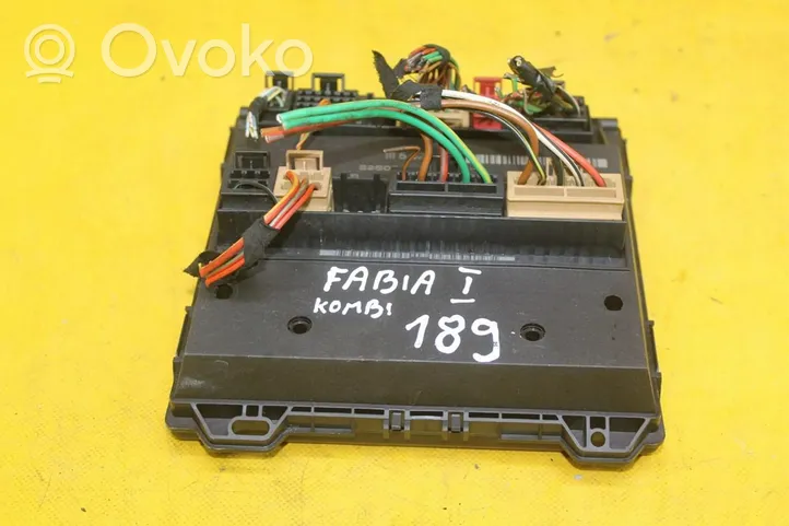 Skoda Fabia Mk1 (6Y) Moduł / Sterownik komfortu 6Q2937049B