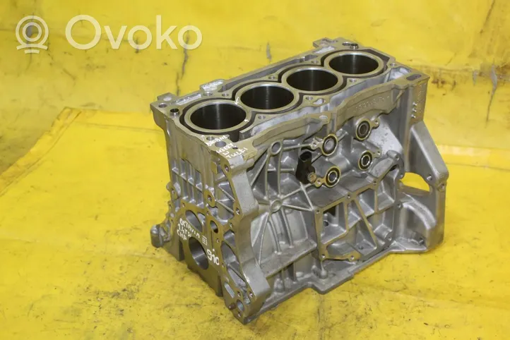 Skoda Octavia Mk3 (5E) Moottorin lohko 04E103023AK