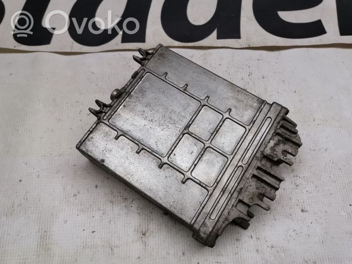 Renault Megane I Sterownik / Moduł ECU 7700105953