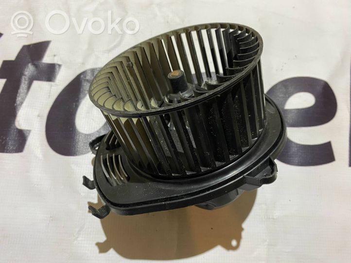 Mercedes-Benz ML W164 Heater fan/blower 929429