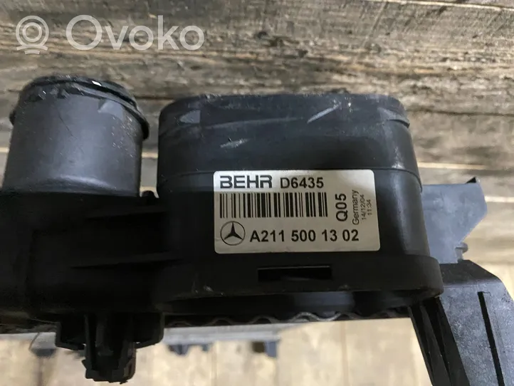 Mercedes-Benz E W211 Radiatore di raffreddamento A2115001302