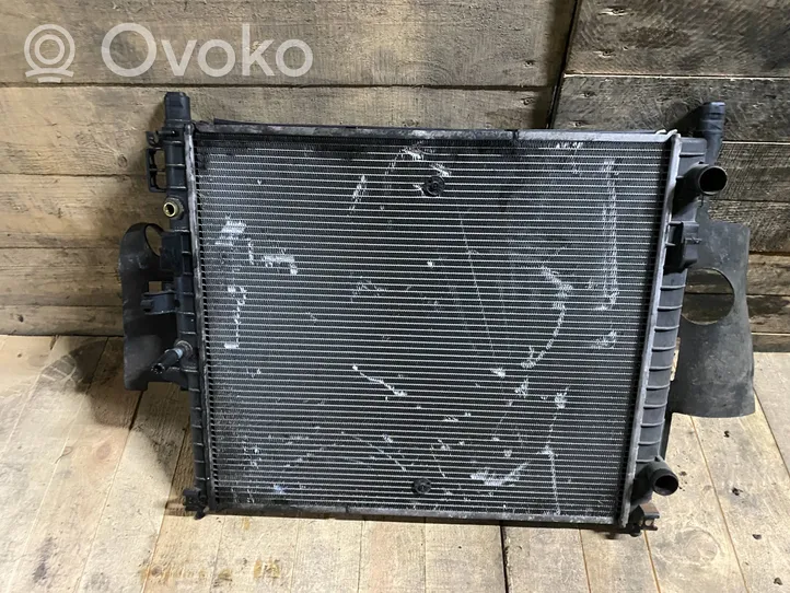 Mercedes-Benz ML W163 Radiateur de refroidissement A1635001004