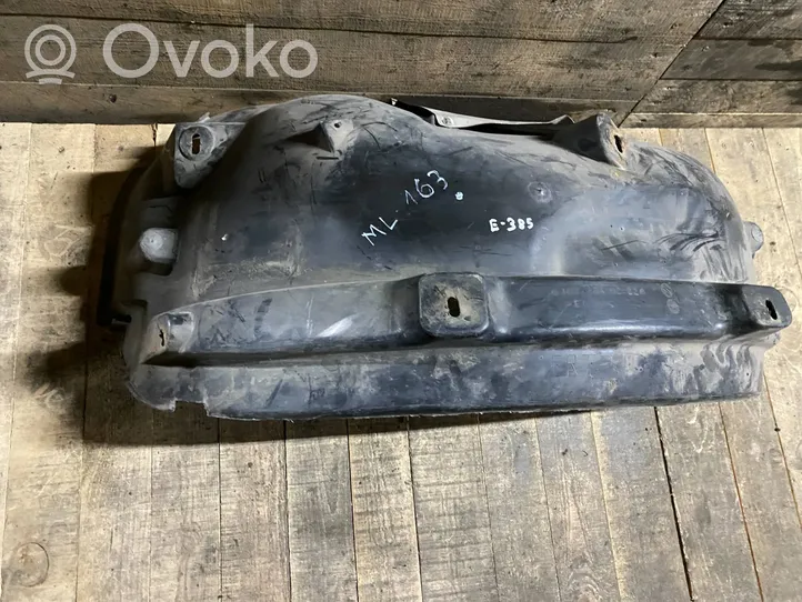 Mercedes-Benz ML W163 Etupyörän sisälokasuojat a1638840222