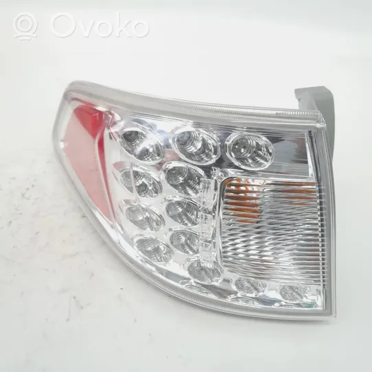 Subaru Impreza II Lampa tylna 22020024