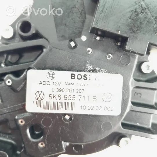 Volkswagen Polo V 6R Motor del limpiaparabrisas trasero 5K6955711B