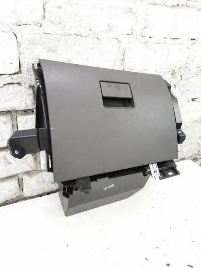 Ford Kuga I Glove box 3M51R06044